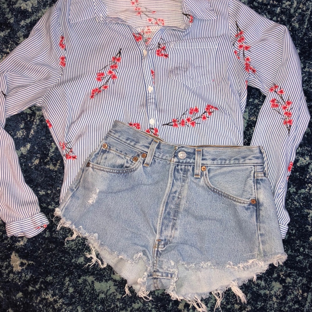 Levi’s vintage cutoff jean shorts